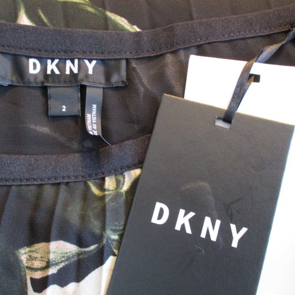 DKNY Pleated Circle Skirt - Picture 6 of 7